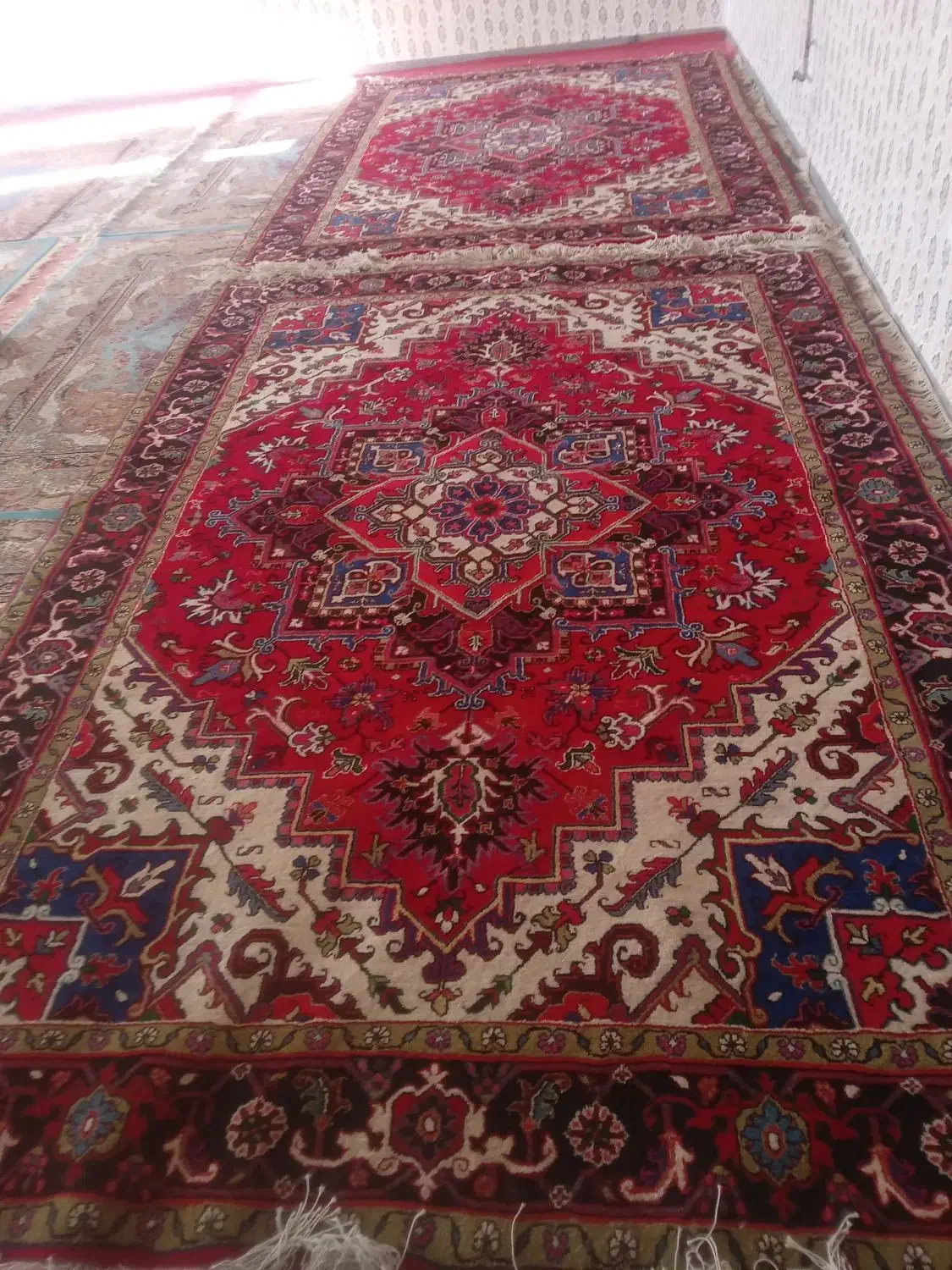 فرش دست بافت هریس|فرش|خواجه, |دیوار