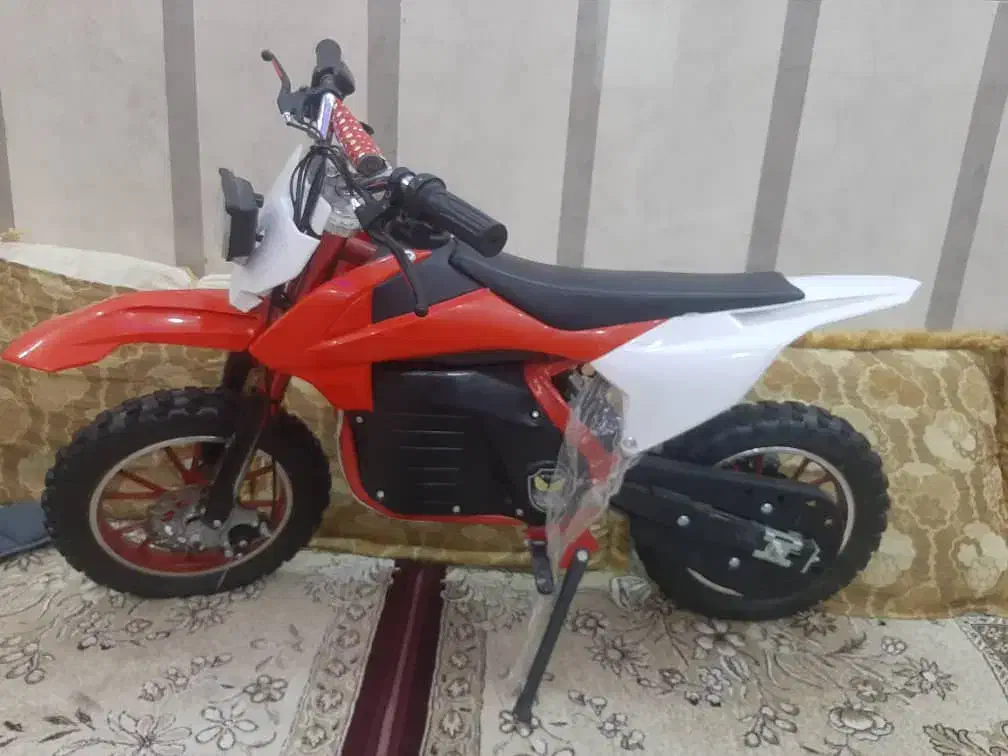 موتور تریل شارژی بسیار زیبا و نو|موتورسیکلت|هندیجان, |دیوار