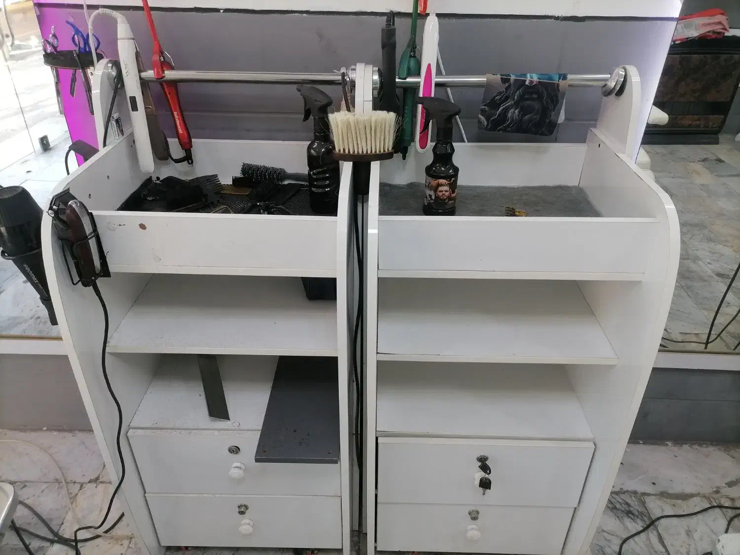 ترولی ارایشگاه|آرایشگاه و سالن‌های زیبایی|محمدیه-قزوین, |دیوار