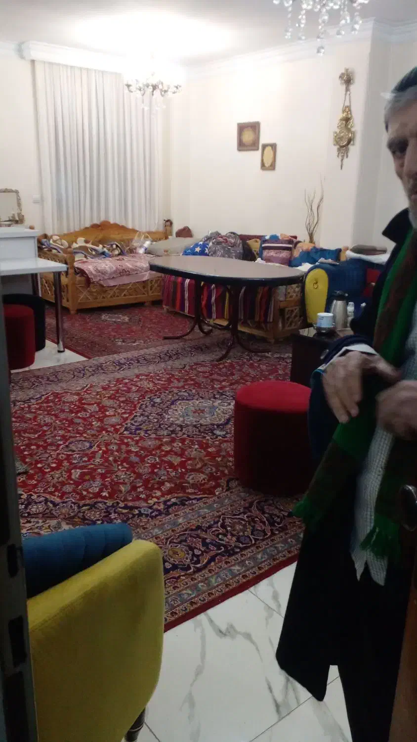 میز نهار خوری تک|میز و صندلی غذاخوری|تهران, سازمان برنامه جنوبی|دیوار