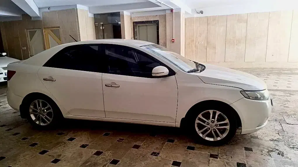 سراتو مدل ۹۴ اتومات بی رنگ در حد|خودرو سواری و وانت|تهران, نیروی دریایی|دیوار