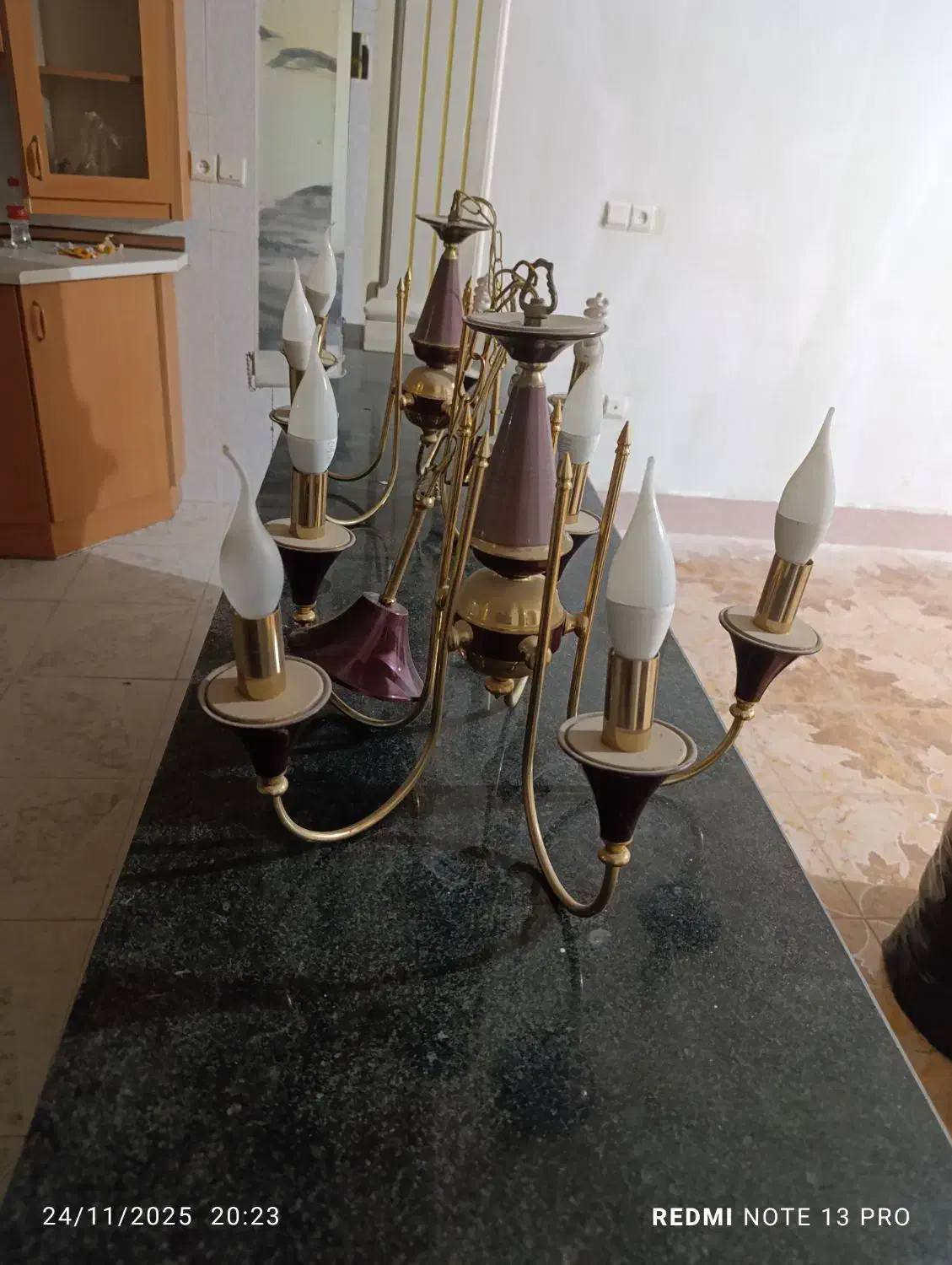 لوستر پنج شاخه سالم|لوستر و چراغ آویز|سیرجان, |دیوار