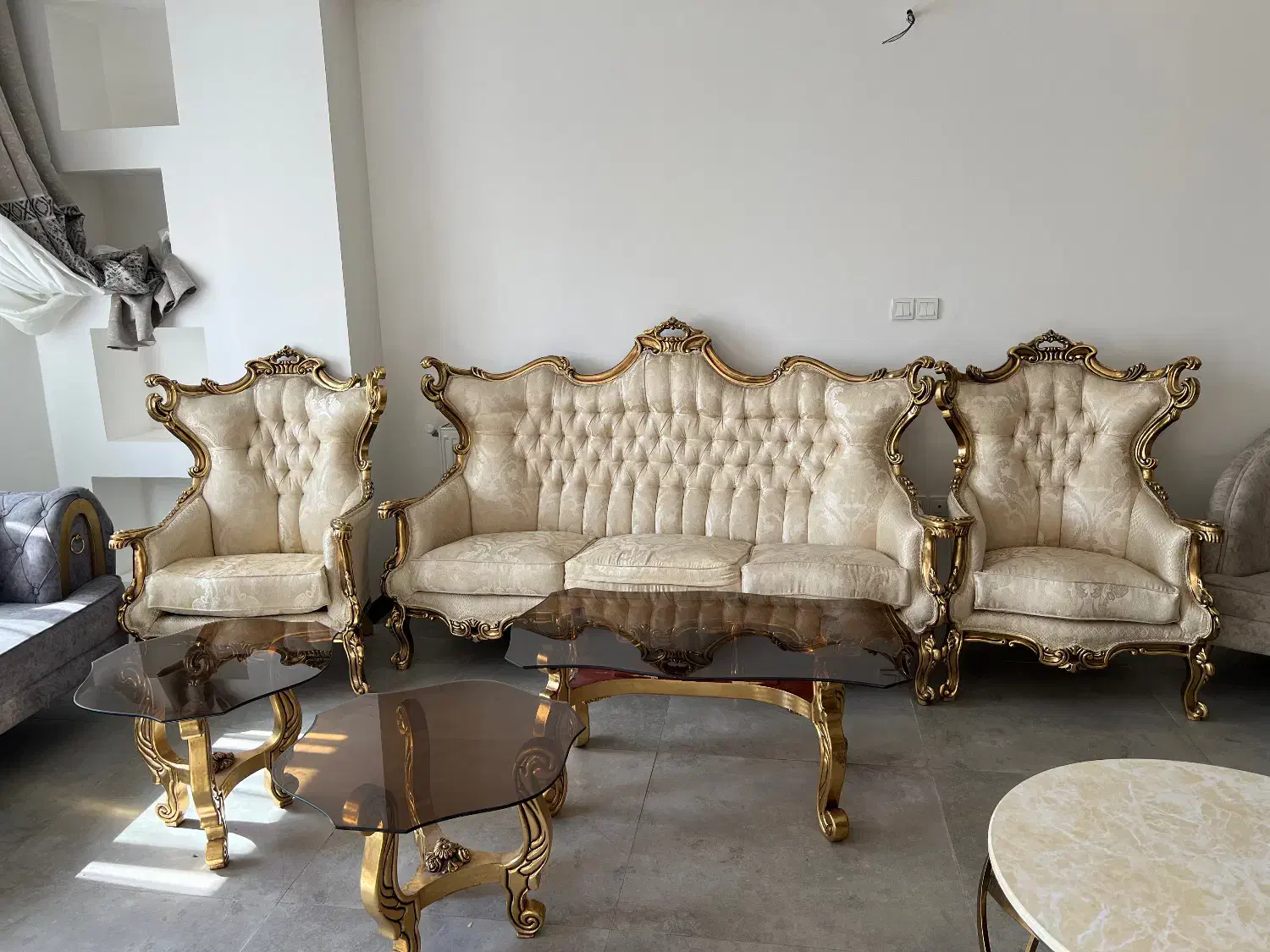 مبل سلطنتی|مبلمان خانگی و میز عسلی|شیراز, ابیوردی|دیوار