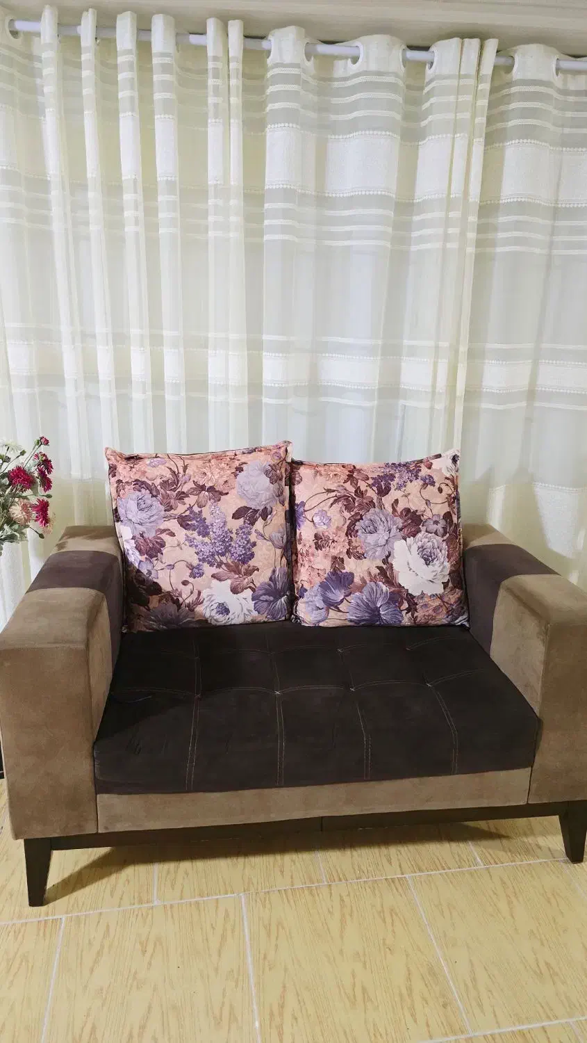 مبل ۷نفره راحتی|مبلمان خانگی و میز عسلی|لاهیجان, مهرگان|دیوار