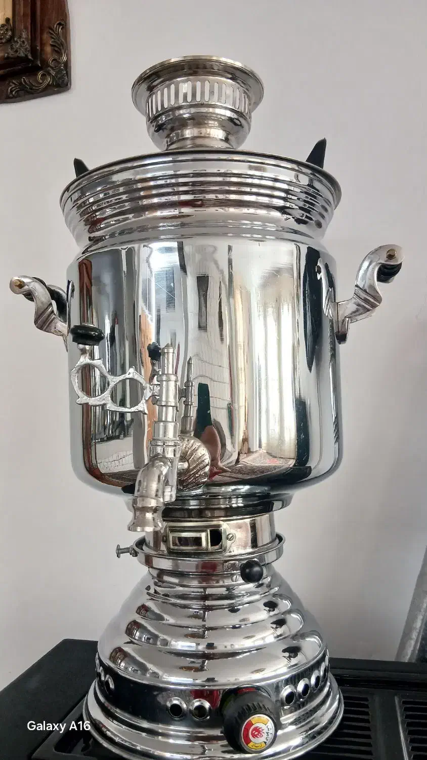 سماور نو بزرگ ۲۰لیتری مارک برادران|سماور، چایساز، قهوهساز|نهاوند, |دیوار