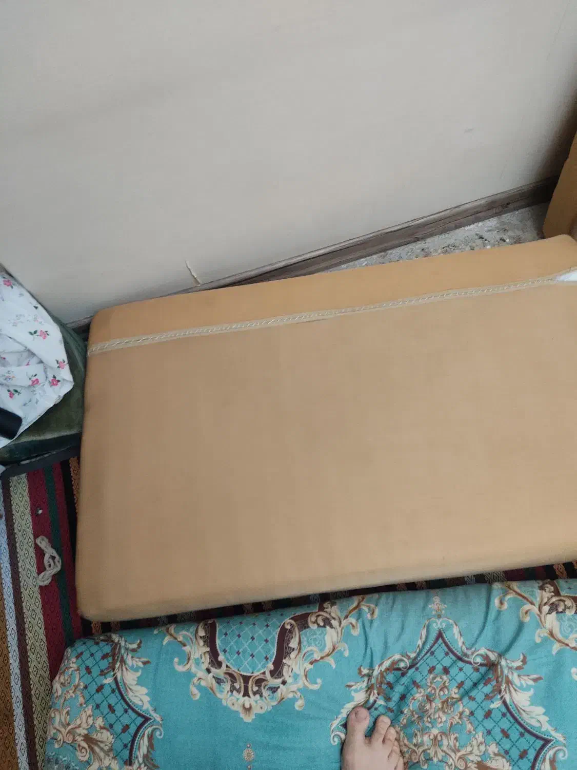 یک جفت پشتی ماشینی ۷۰۰شانه ۲۵۵۰تراکم|پشتی|تهران, شمیراننو|دیوار