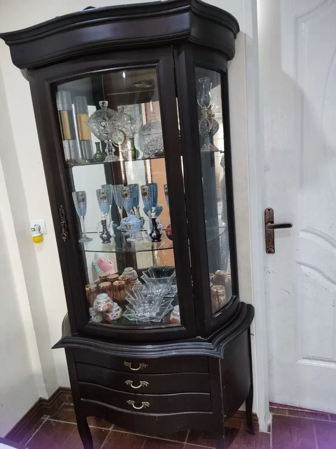 بوفه|بوفه، ویترین، کنسول|همدان, |دیوار