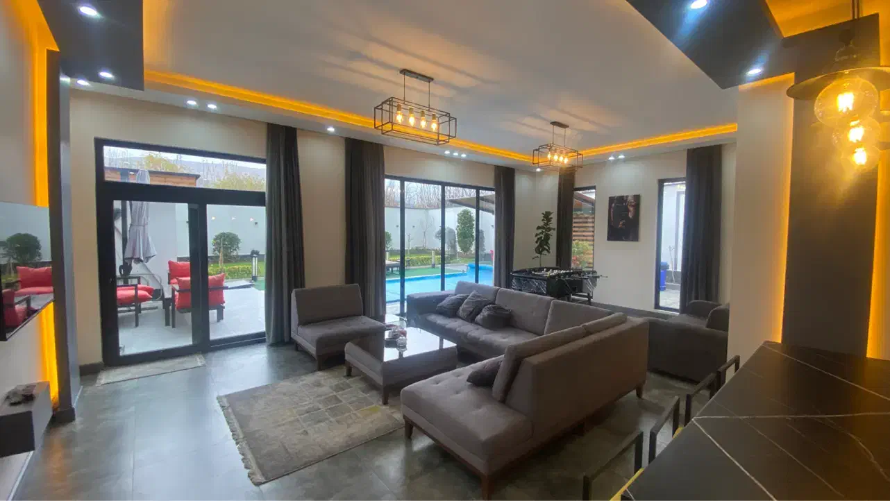 ویلا با استخر چهار فصل|اجارهٔ خانه و ویلا|لواسان, |دیوار