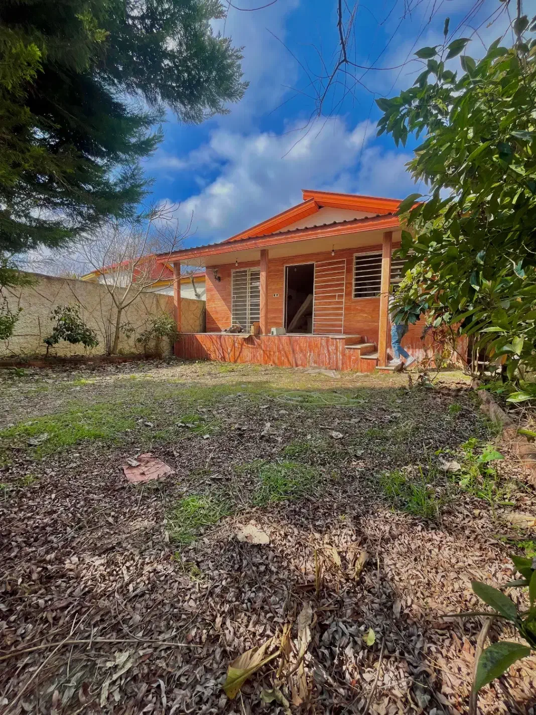 ویلا باغ ۲۲۰ متر زمین ۲ خواب با سند و انشعابات|فروش خانه و ویلا|چمستان, |دیوار