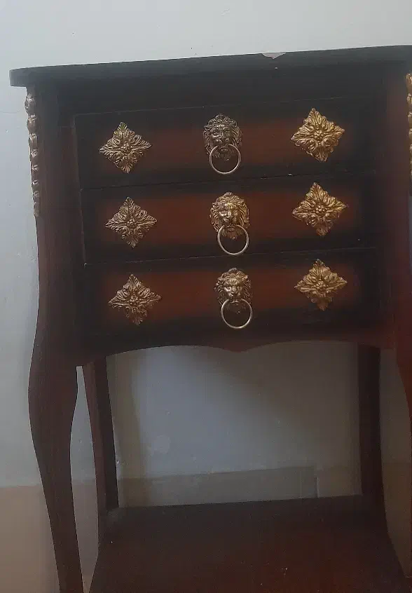 میز|میز تلفن|نجف‌آباد, بازار|دیوار