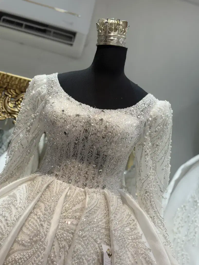 فروش و اجاره لباس عروس|لباس|شیراز, زند|دیوار