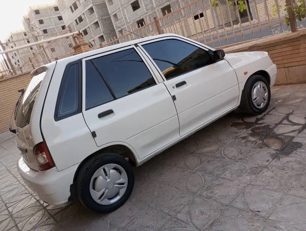 111 مدل ۹۷|خودرو سواری و وانت|فولادشهر, B2|دیوار