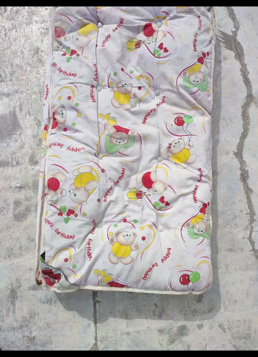 تخت کودک خیلی شیک|تخت و صندلی بچه|سراوان, |دیوار