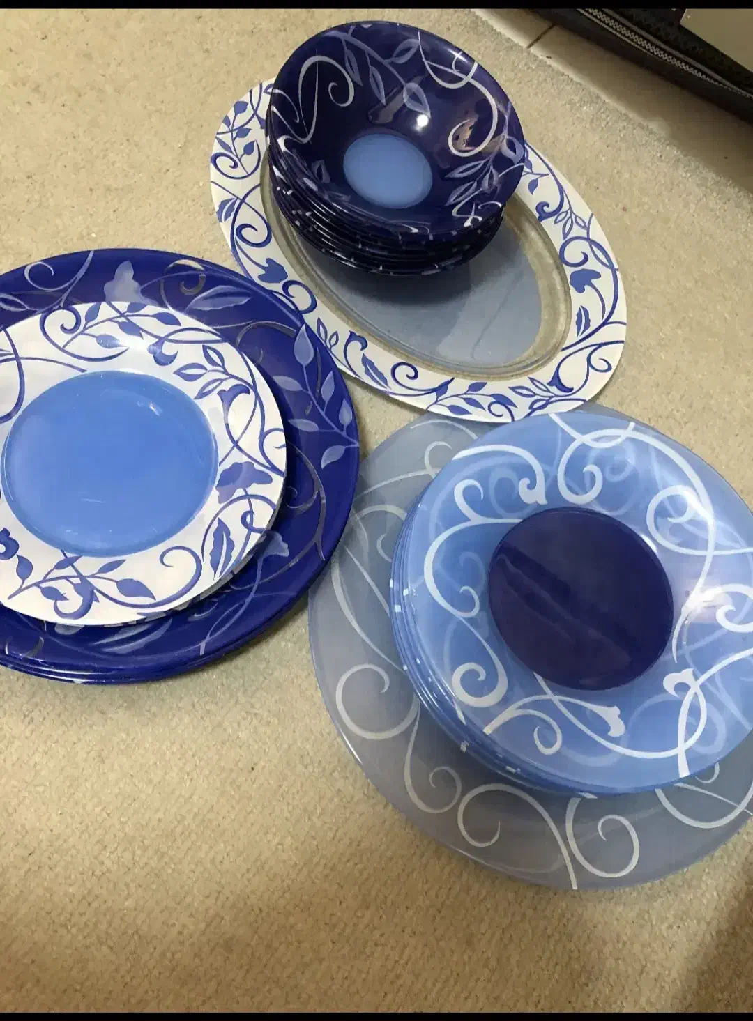 سرویس آرکوپال آبی بوتیک اصل فرانسه|ظروف سرو و پذیرایی|تبریز, |دیوار