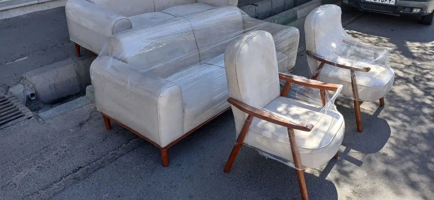 مبل مینیمال ۸ نفره|مبلمان خانگی و میز عسلی|رباطکریم, رباطکریم|دیوار