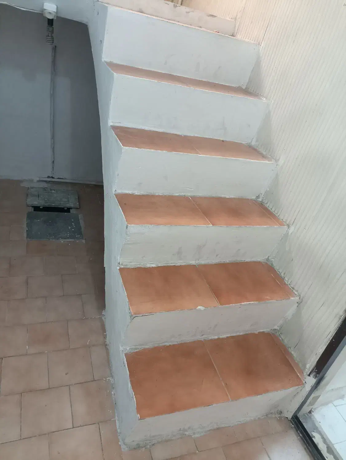 اجاره واحد73متری زیرهمکف بازسازی شده در اسکندری