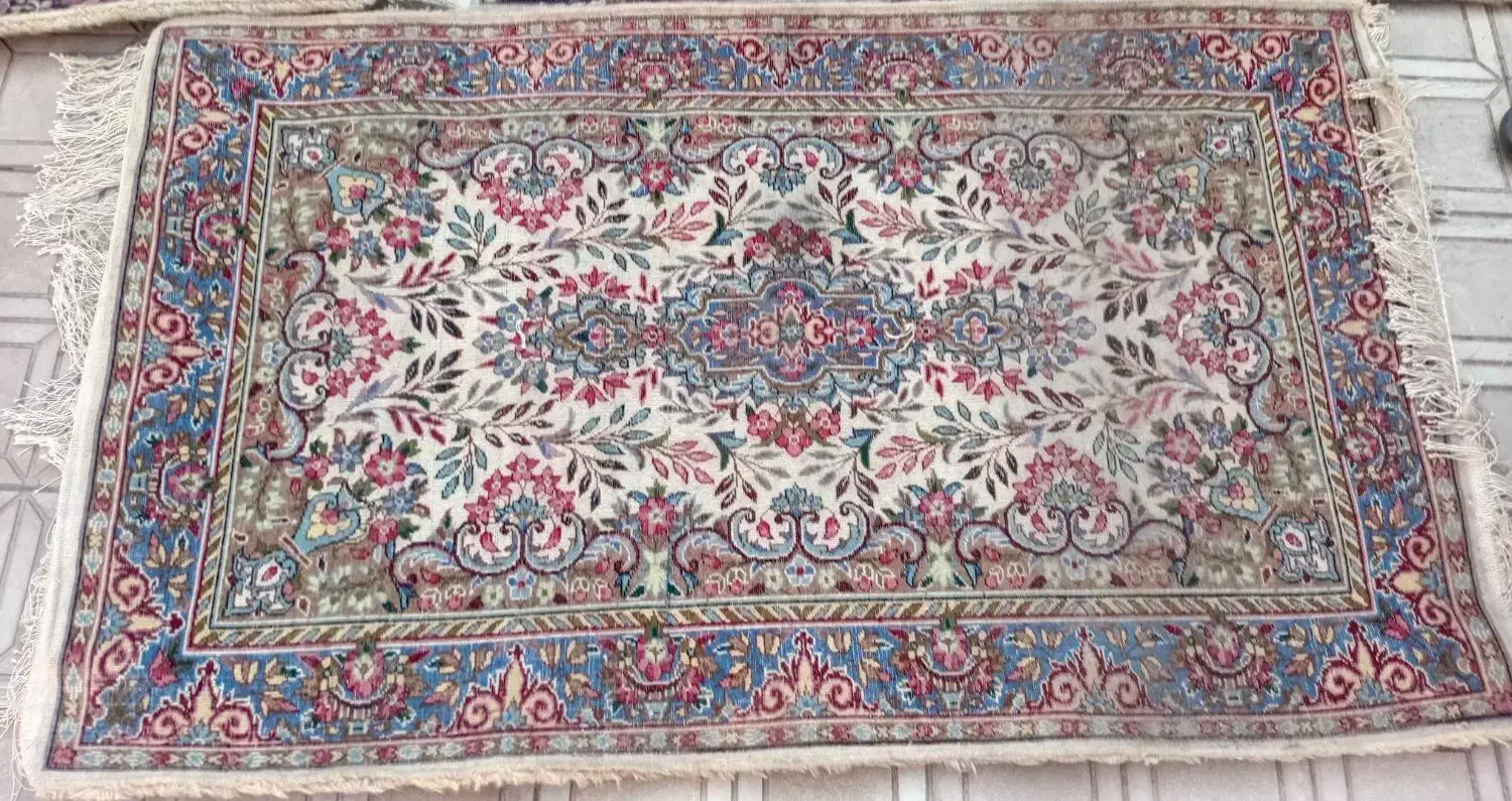 قالیچه دستباف کرمانی اصل|فرش|تهران, پارک شهر|دیوار