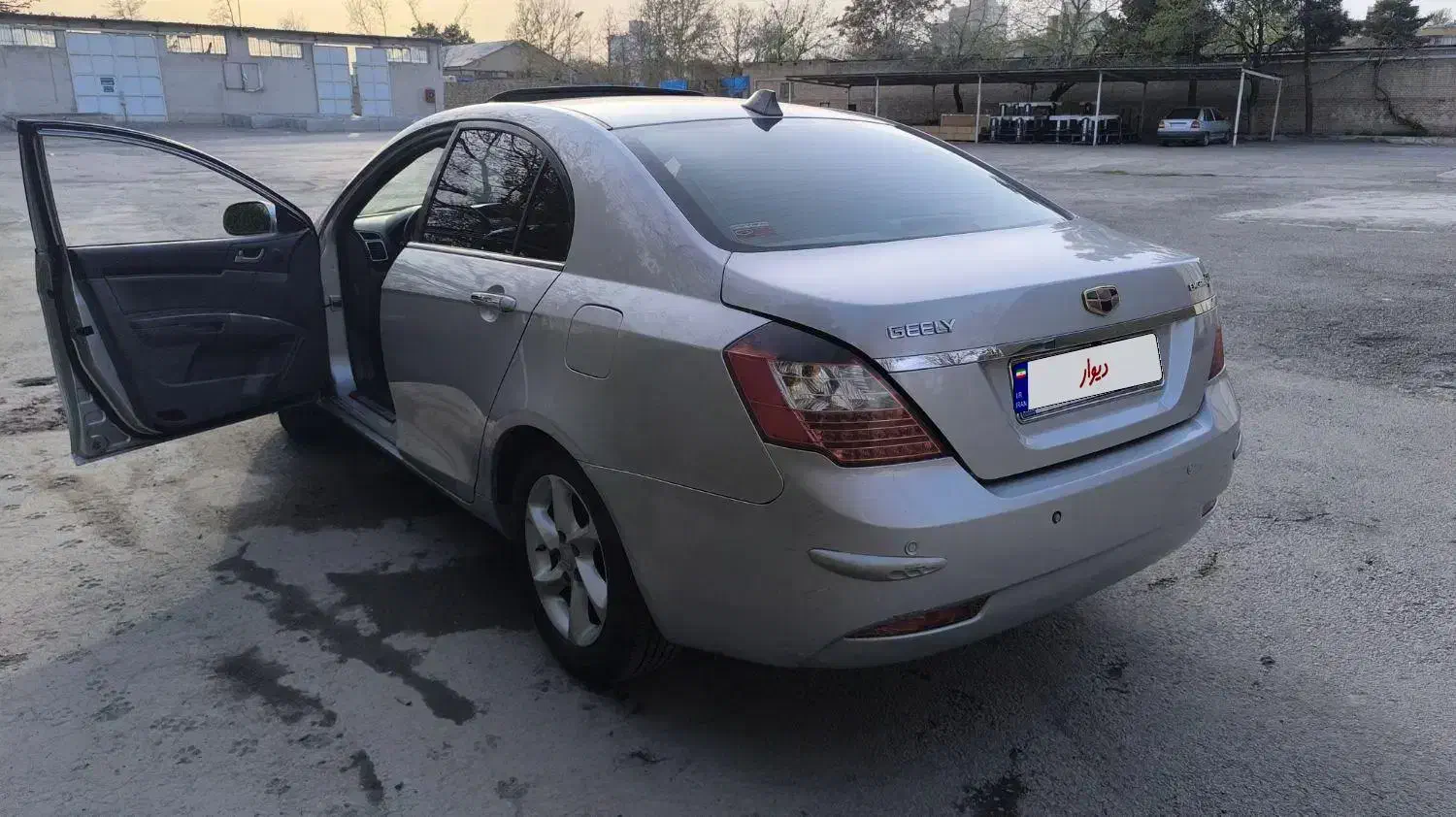 جیلی امگرنده ۲۰۱۳|خودرو سواری و وانت|مشهد, رضاشهر|دیوار