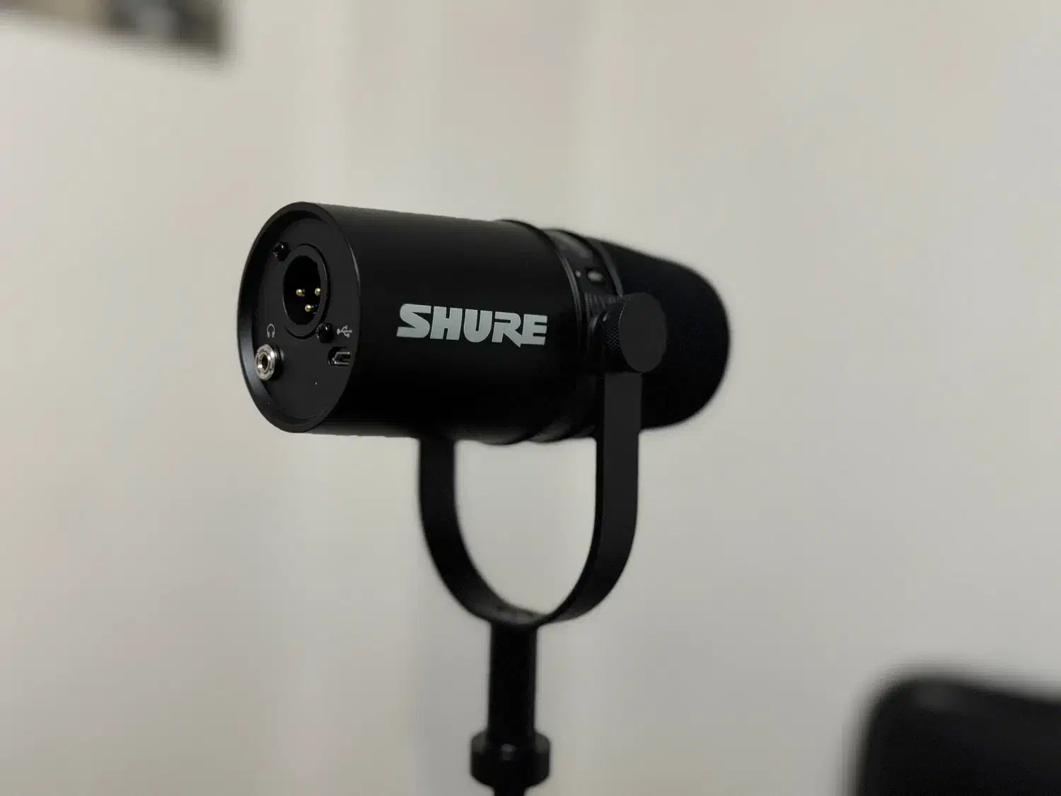 میکروفن shure mv7 Usb/xlr پادکست|صوتی و تصویری|بناب, |دیوار