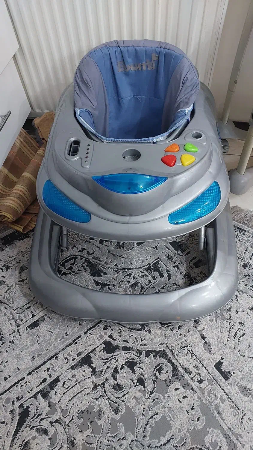 رورک تمیز سالم|تخت و صندلی بچه|تهران, یافت آباد شمالی|دیوار