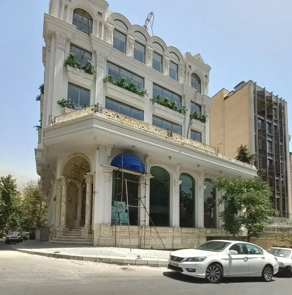 اجاره مغازه ۲۲۰ متری ،، برِ فرشته|اجارهٔ مغازه و غرفه|تهران, الهیه|دیوار