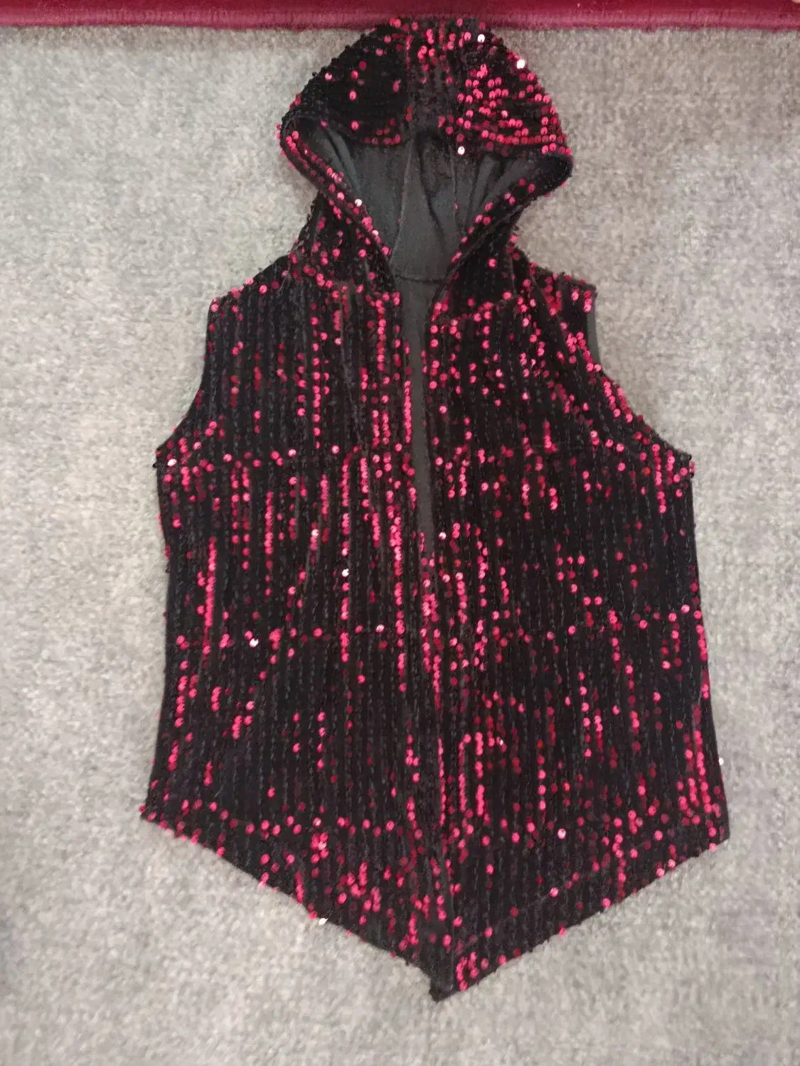 لباس دخترانه|لباس|اردبیل, |دیوار