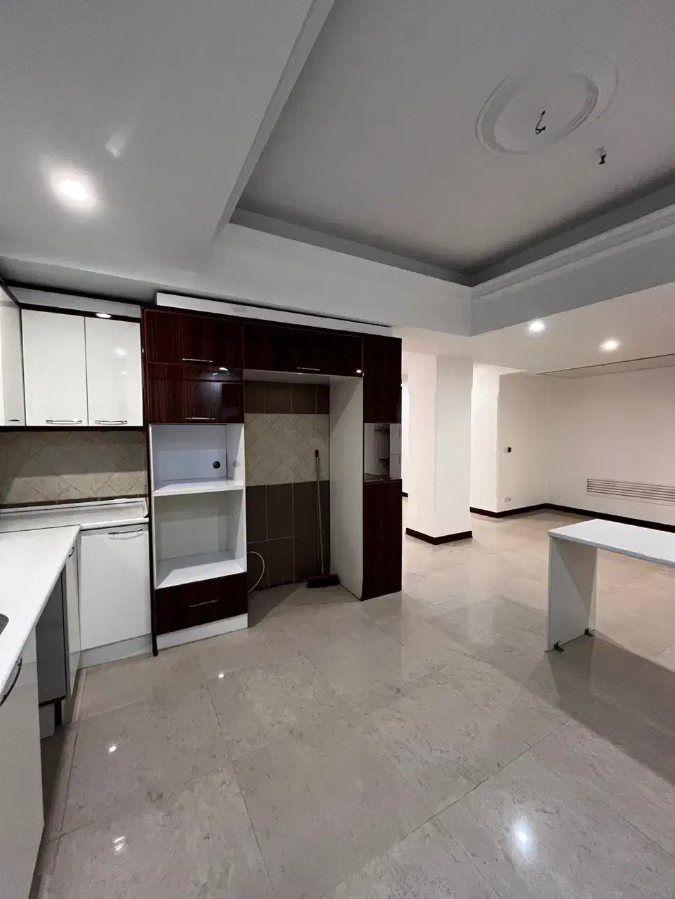 ۱۸۰ متر ۳خواب کوهسار درکه فول