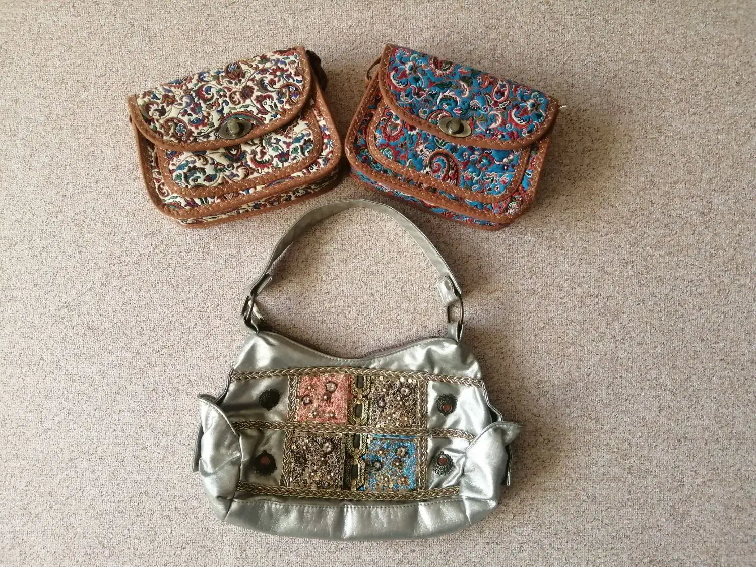 کیف دوشی دخترانه سنتی|کیف، کفش، کمربند|شهرکرد, |دیوار