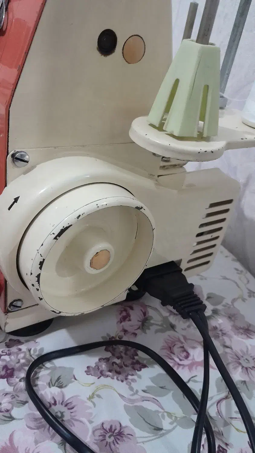 سردوز دونخ|چرخ خیاطی و ریسندگی|تهران, افسریه شمالی|دیوار