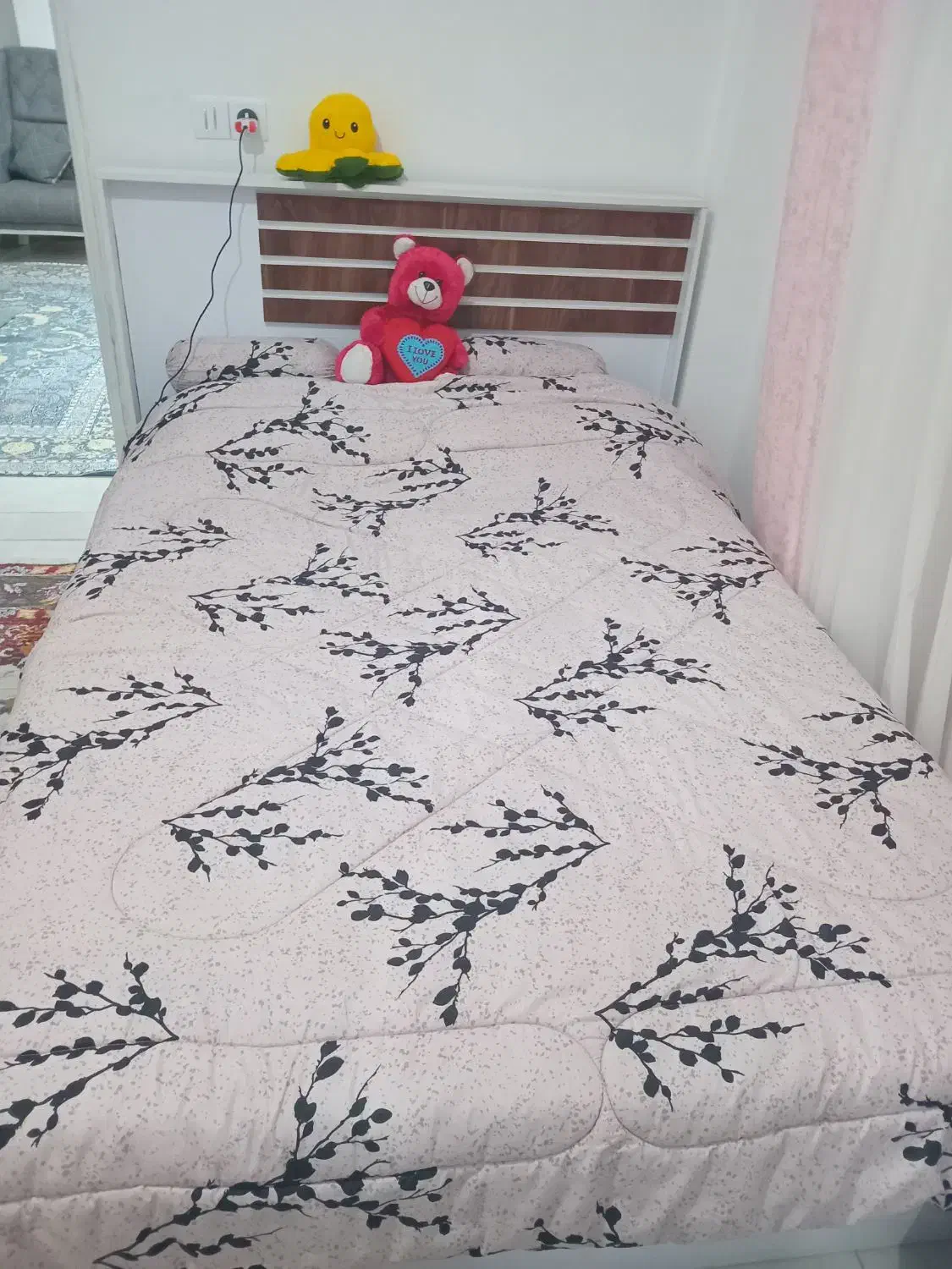 تخت خواب دو نفر|تشک تختخواب|سیاهکل, |دیوار