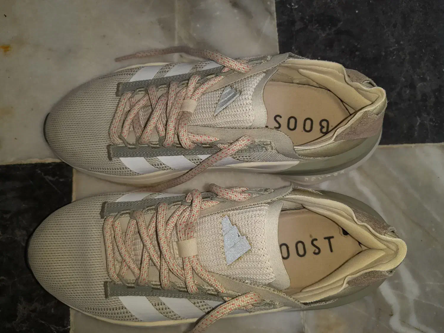 کتانی دخترانه آدیداس سایز۳۹|کیف، کفش، کمربند|رامسر, |دیوار