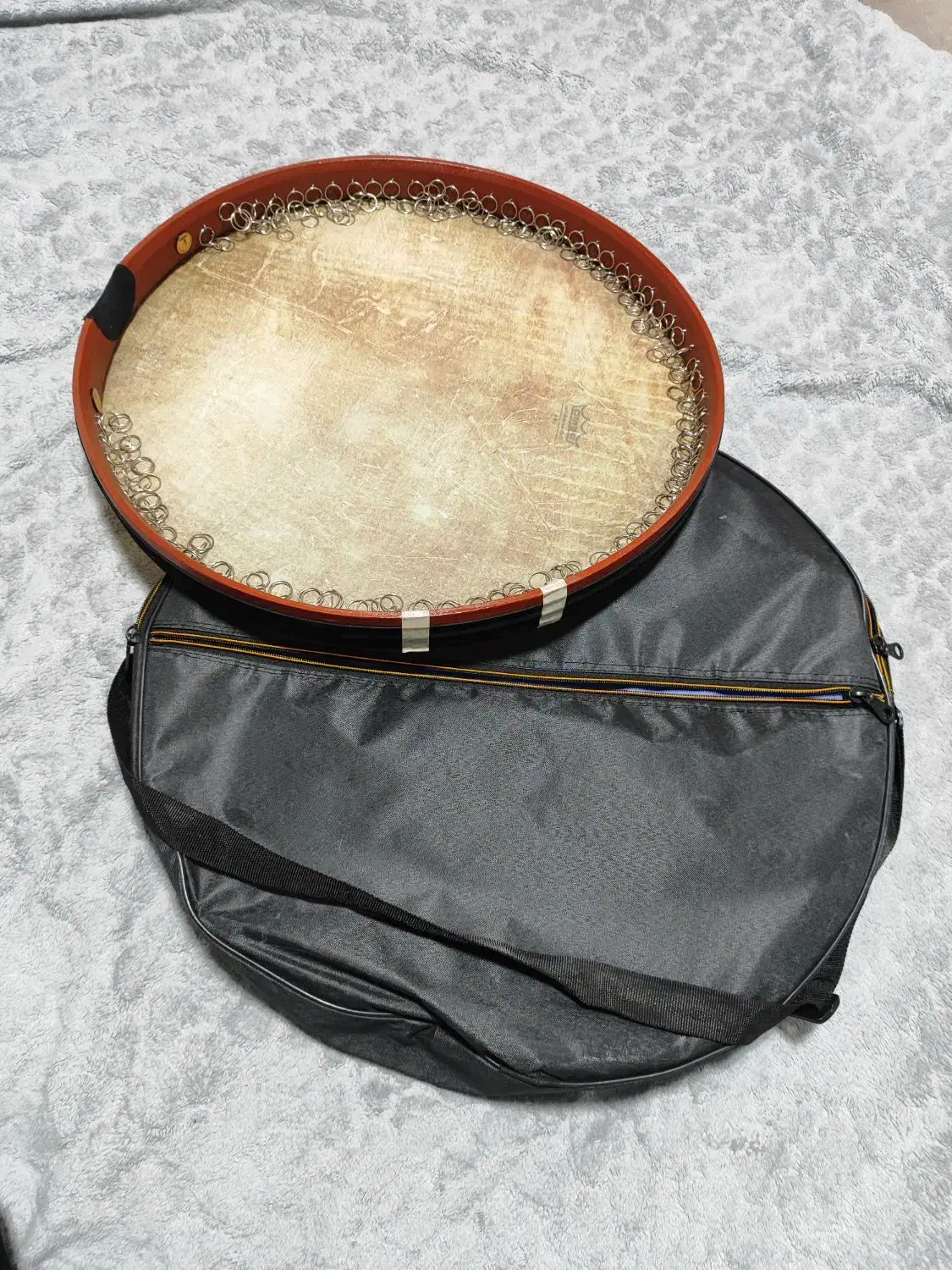 دف سما مدل رمو|سازهای سنتی|رشت, کوی قدس|دیوار