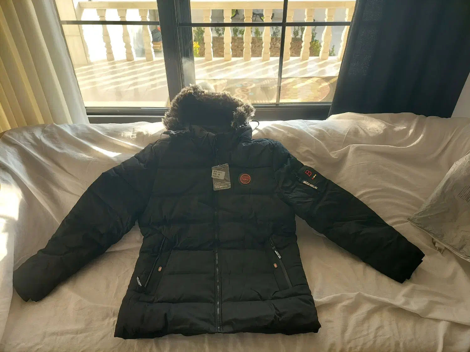 کاپشن خارجی|لباس|علیآباد کتول, |دیوار