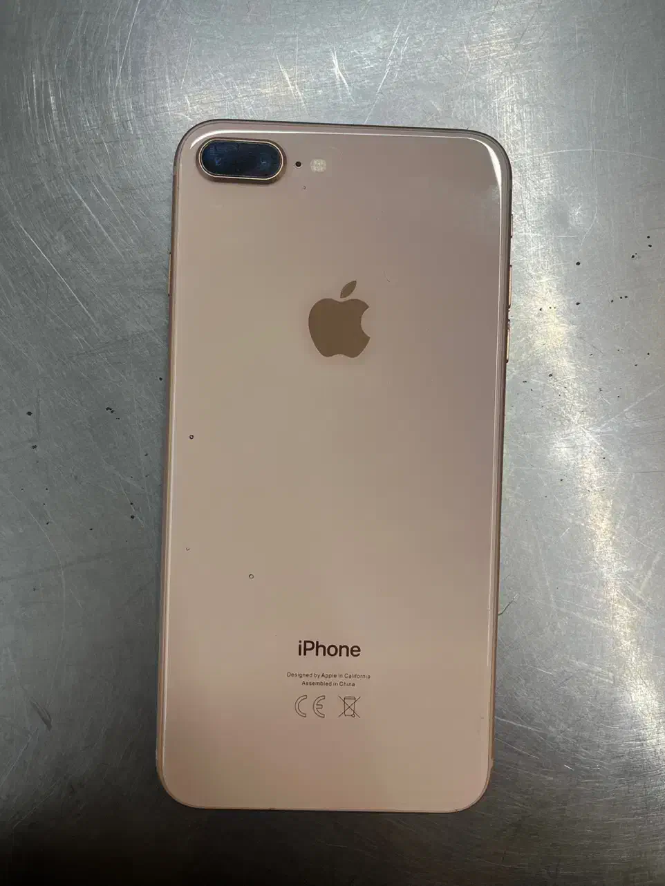 iphone 8 plus|موبایل|صدرا-فارس, فاز ۱|دیوار