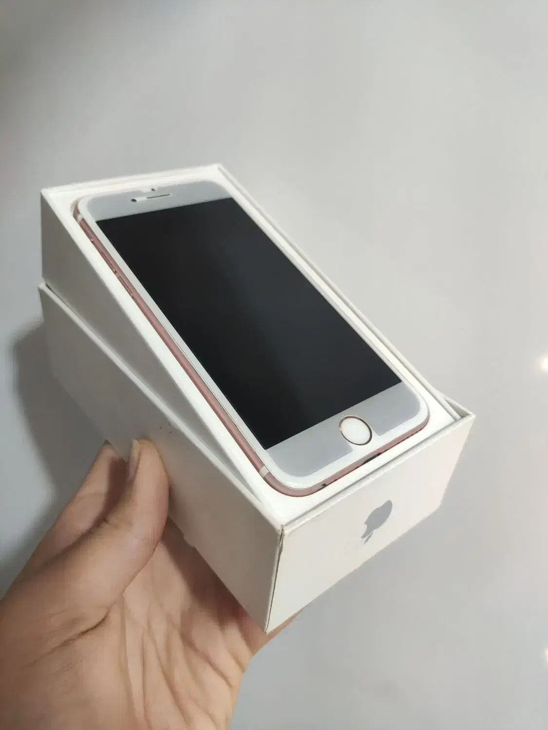 ایفون 6s رز گلد iphone 6s|موبایل|تهران, بهار|دیوار