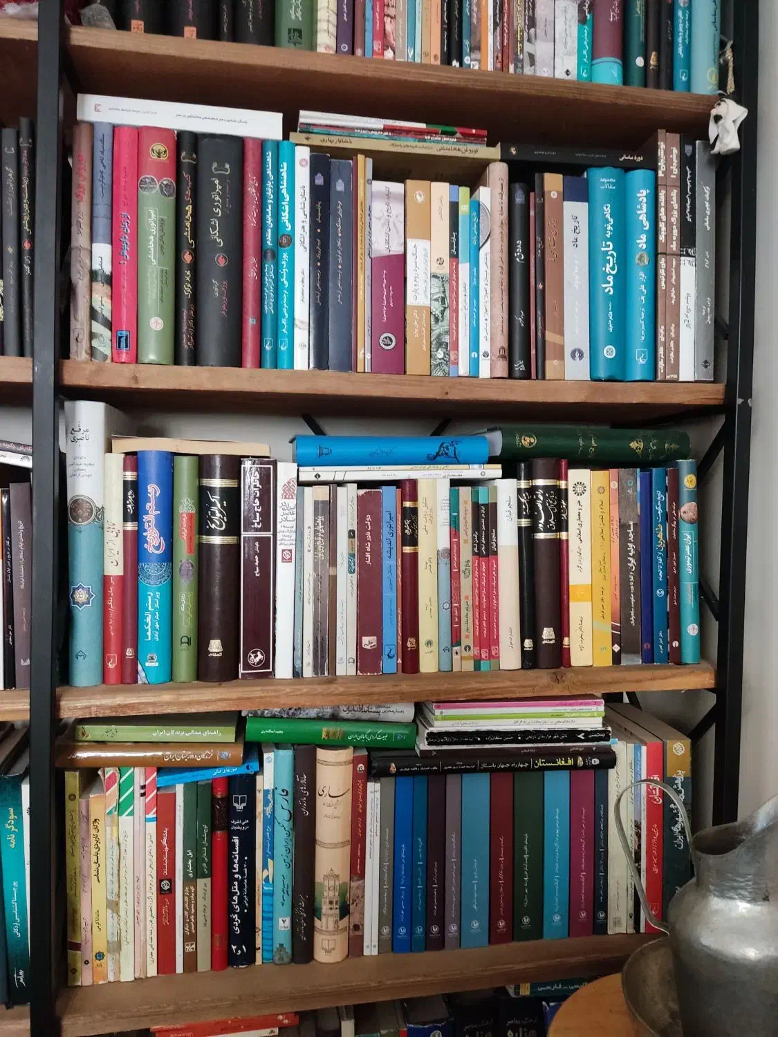 فروش کلی و جزئی کتاب|کتاب و مجله تاریخی|تهران, مجیدیه|دیوار
