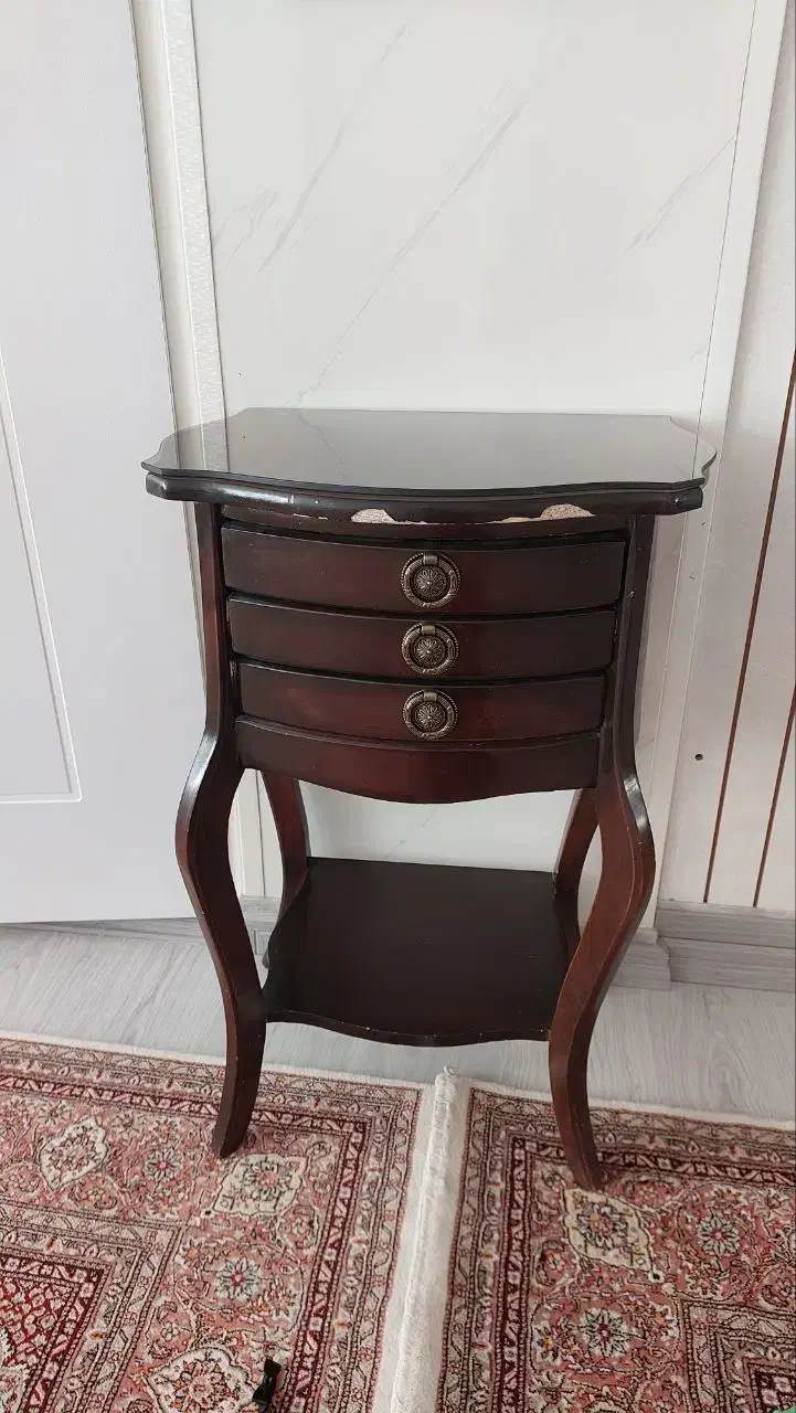 میزتلفن|میز تلفن|ارومیه, |دیوار