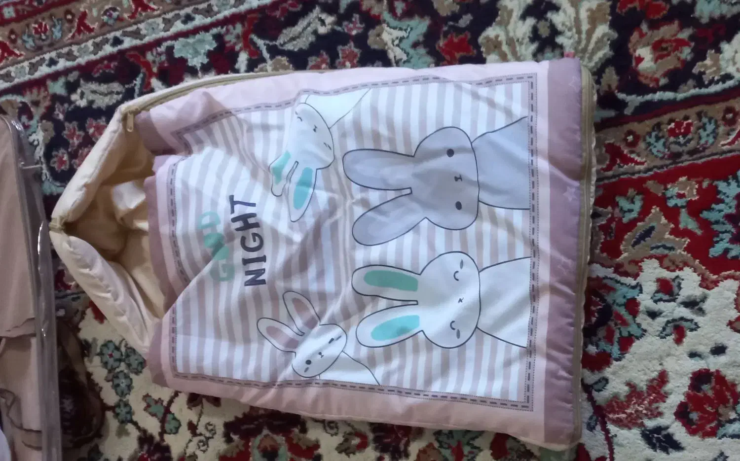 سیسمونی نوزاد|اسباب و اثاث بچه|دهدشت, |دیوار