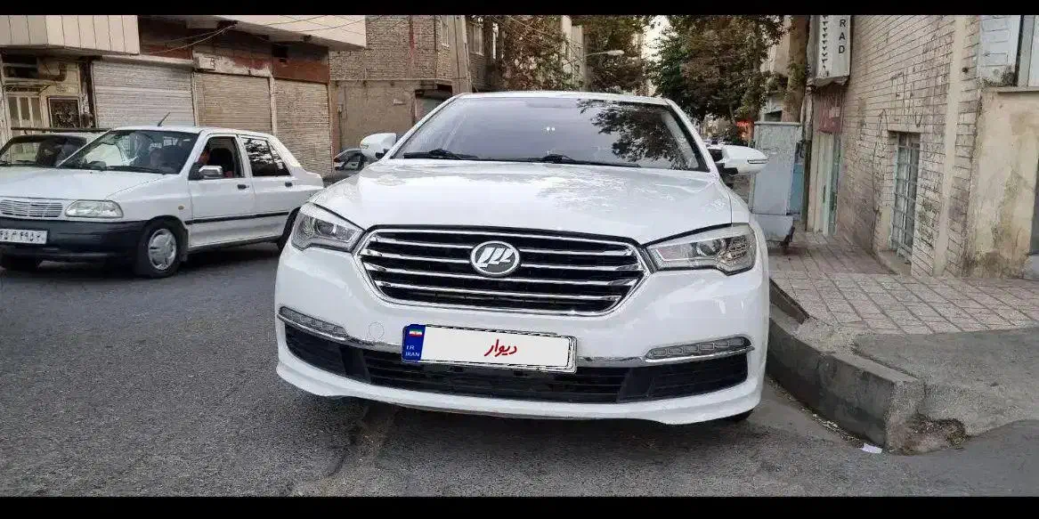 لیفان ۸۲۰مدل ۹۷|خودرو سواری و وانت|شهرکرد, |دیوار