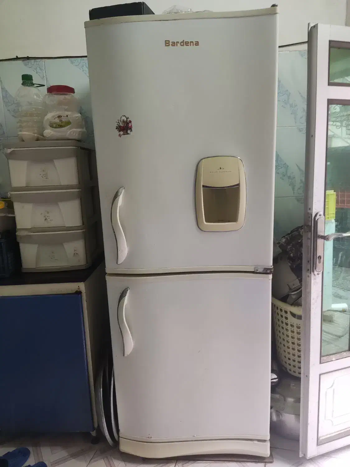 یخچال|یخچال و فریزر|دلند, |دیوار