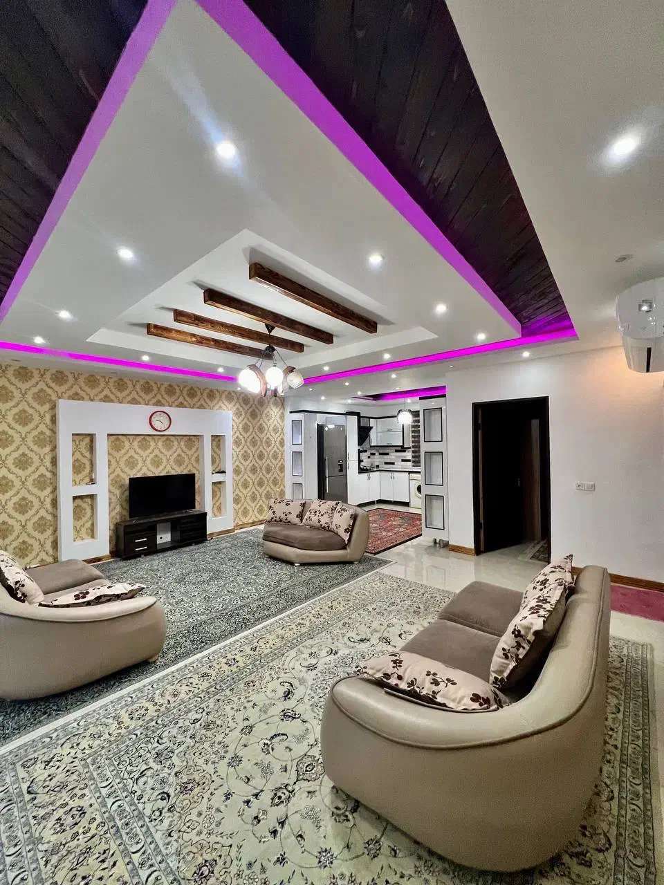 67/هرچی توذهنته یه ویلاداشته باشه این داره/مبله‌|فروش خانه و ویلا|چمستان, |دیوار