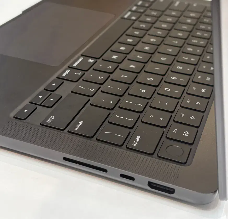 اپن باکس/M4pro/14inch/2025|رایانه همراه|یزد, |دیوار