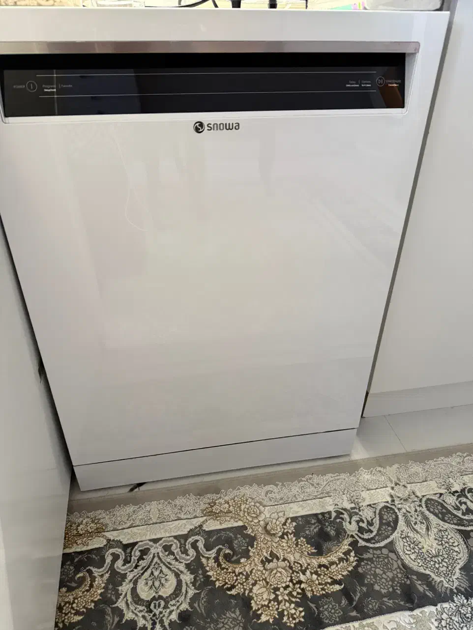ماشین ظرفشویی برند اسنوا دیجیتال ۱۴نفره|ماشین ظرفشویی|سرعین, |دیوار