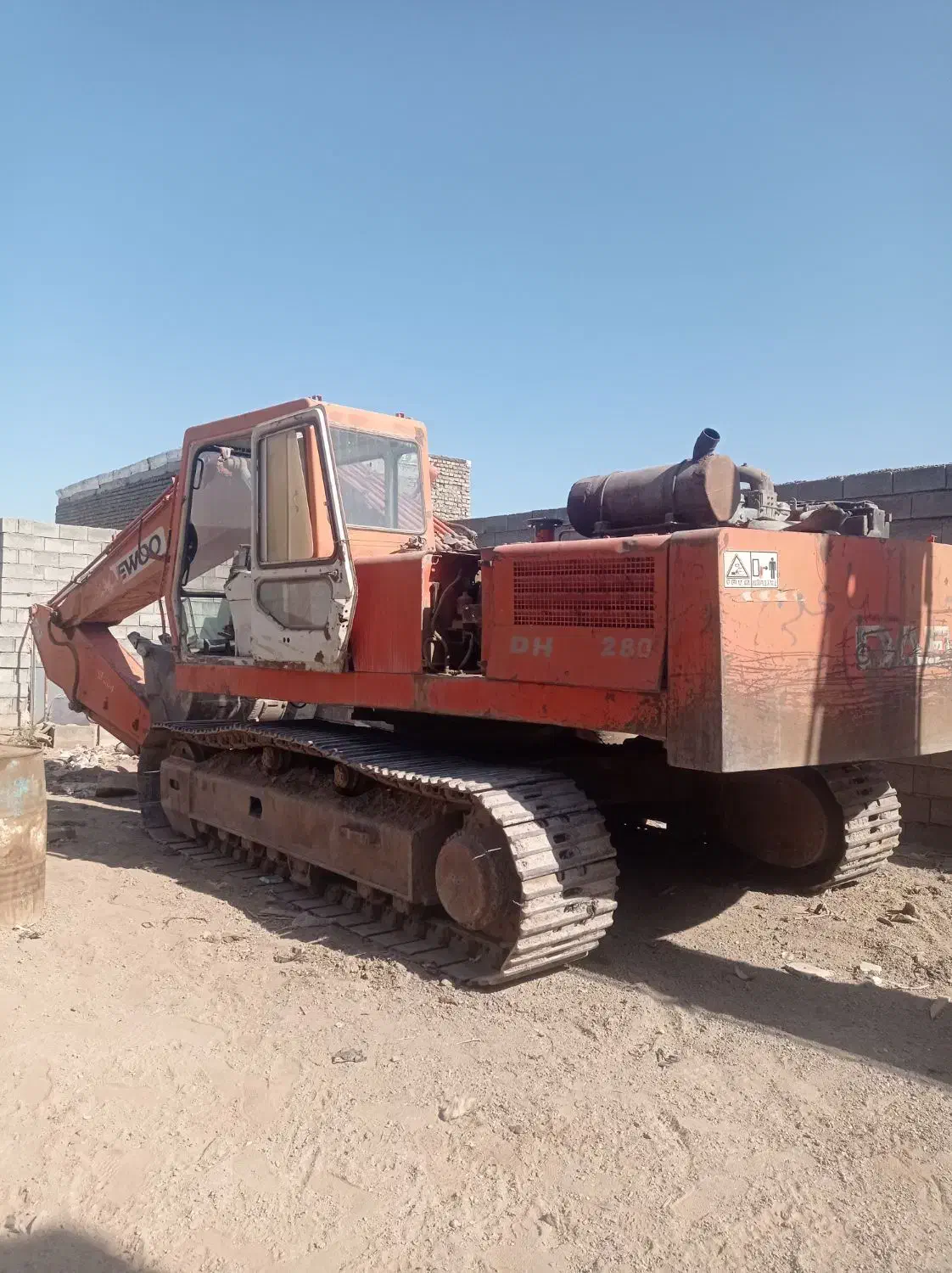 بیل زنجیری 280 دوو کره ای|خودرو سنگین|سبزوار, شهرک صنعتی فرودگاه|دیوار