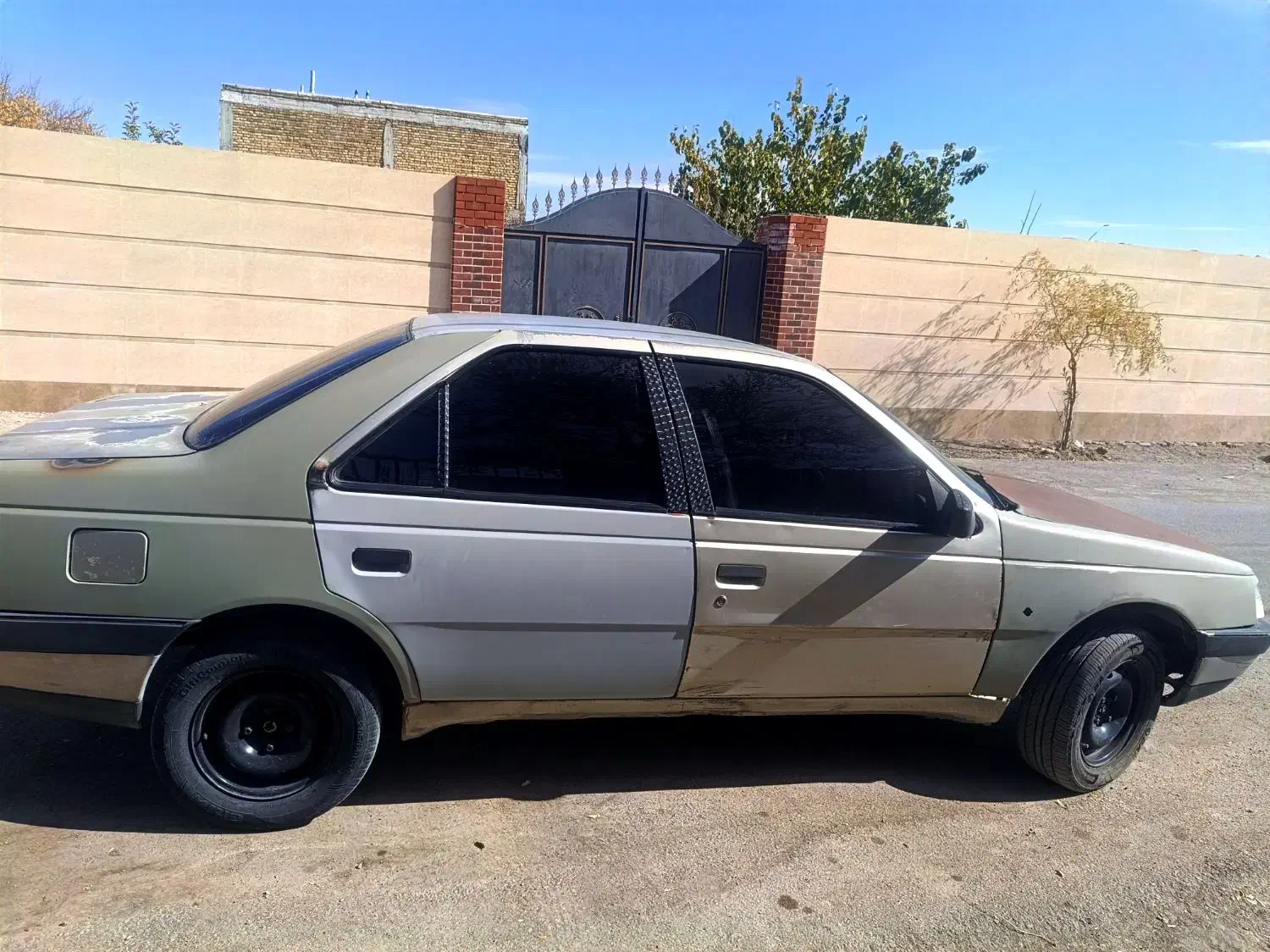 پژو ۴۰۵ مدل ۸۵ آماده رنگ|خودرو سواری و وانت|ارزوئیه, |دیوار