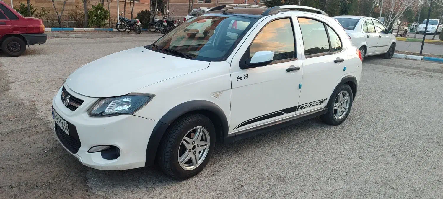 کوییک R مدل 99|خودرو سواری و وانت|کاشان, شهرک خاتم الانبیا (مسکن ملی کاشان)|دیوار