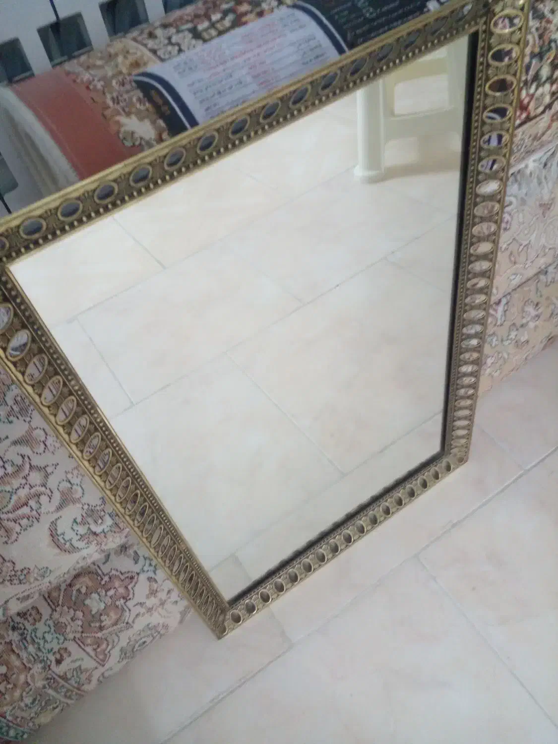 اینه|آینه|اراک, |دیوار