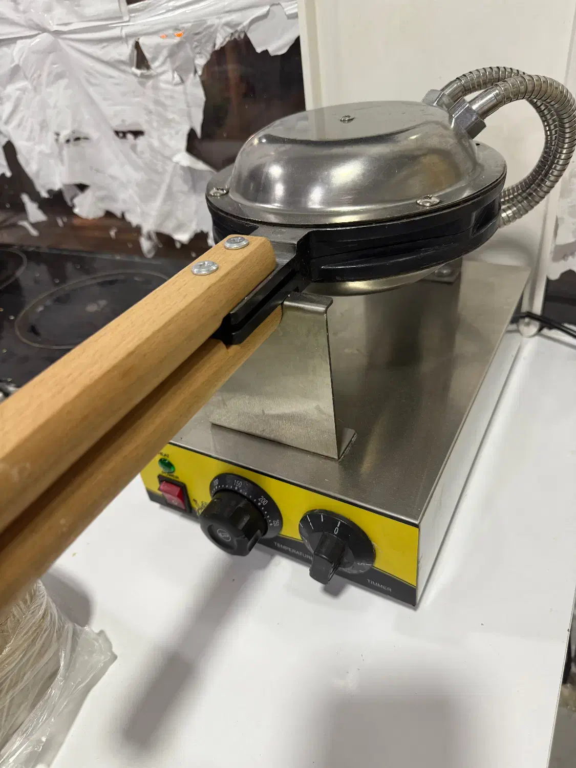 وافل زن صنعتی|کافیشاپ و رستوران|خوی, |دیوار