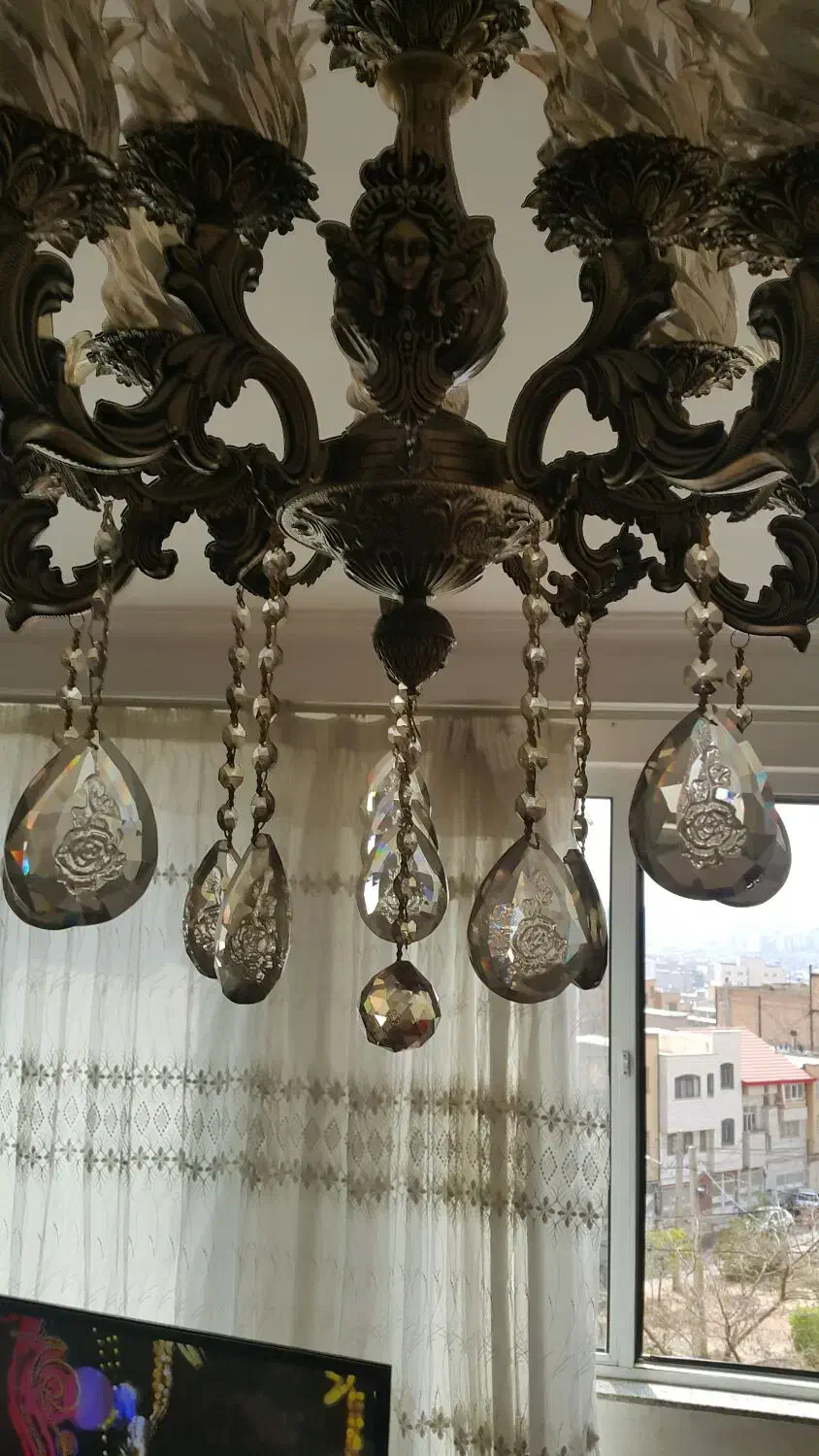 یک عدد لوستر برنز اصل|لوستر و چراغ آویز|تبریز, |دیوار