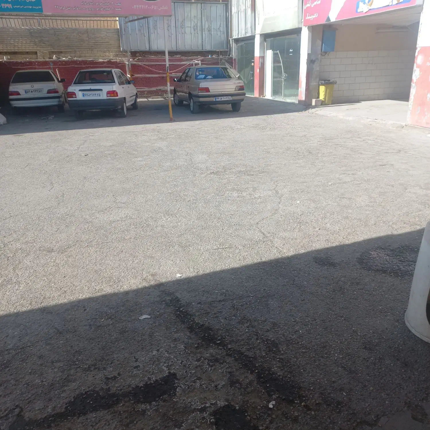 مغازه داخل کارگاه سرچهاراه شفا|اجارهٔ مغازه و غرفه|کرمان, |دیوار